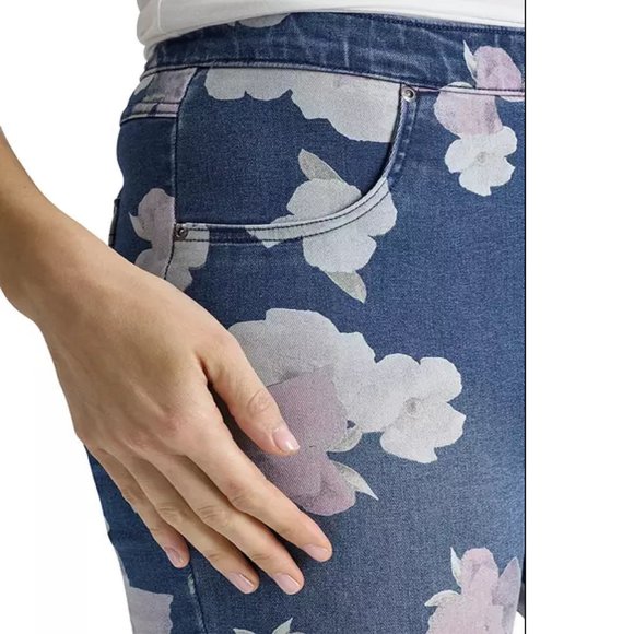 Size XXXL new HUE Women's Denim-look Blue Floral High Rise Skimmer Leggings 3XL - Picture 5 of 10